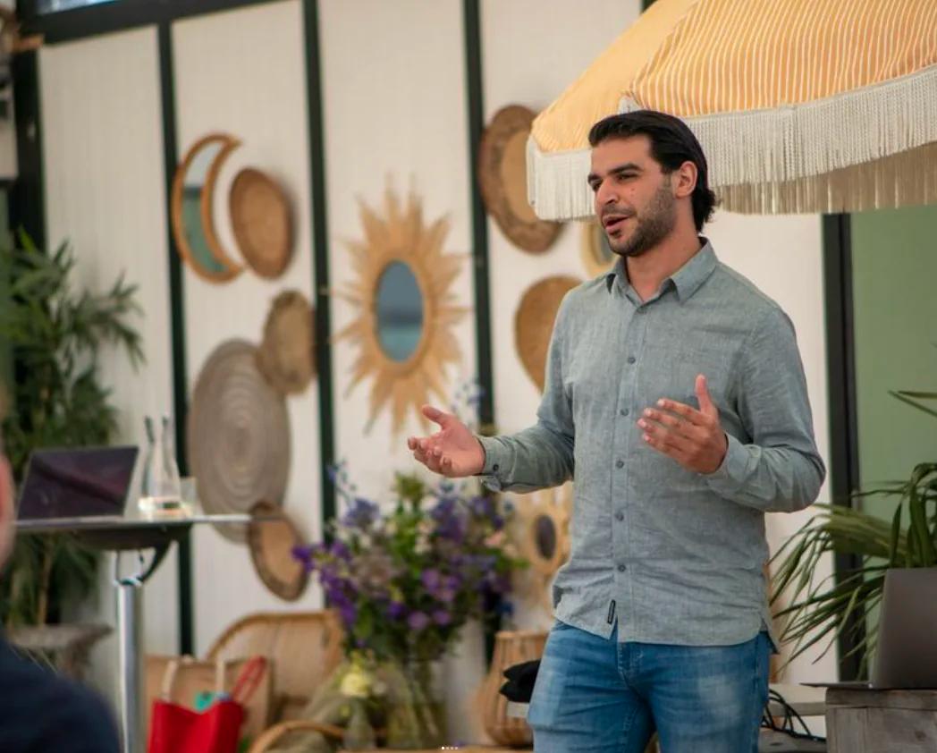 Carousel Work/Unwork Slide 5